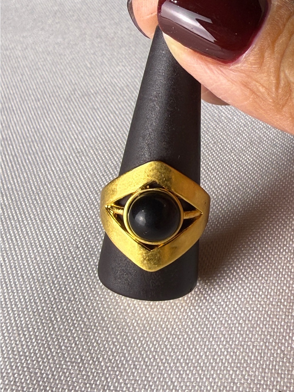 Madewell Gold Tone Black Cabochon Statement Ring Size 5